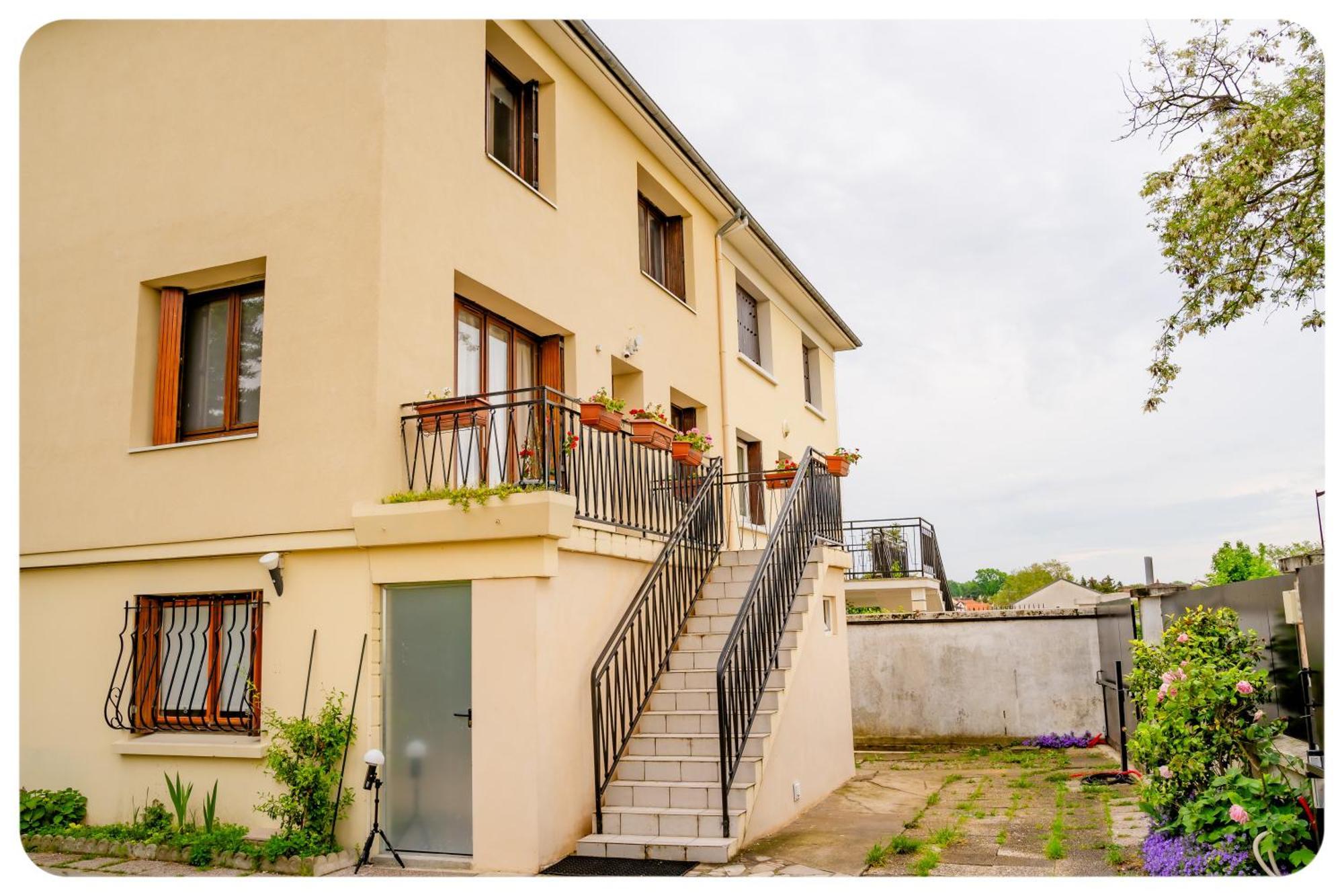 Qhome 4 - F2 Entre Paris Et - Parking Prive *